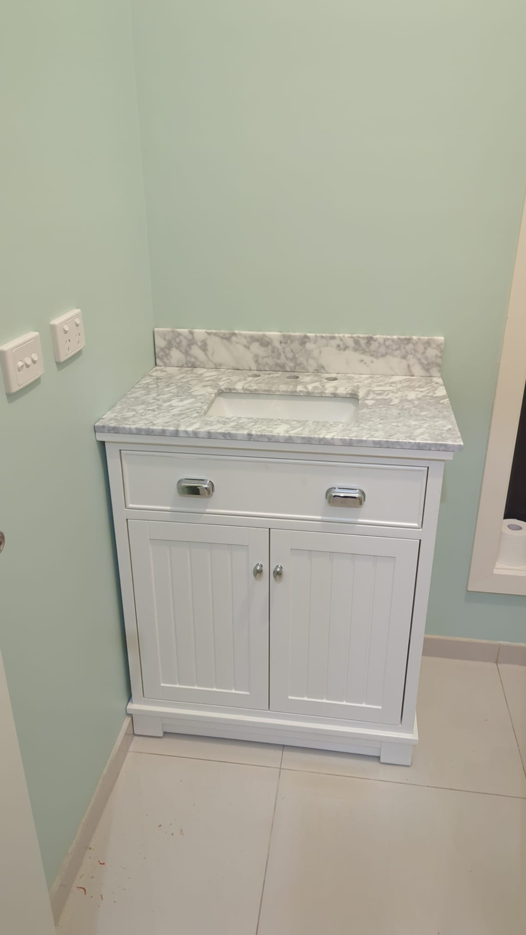 Bathroom vanity and cabinet installation by MMR in Melbourne