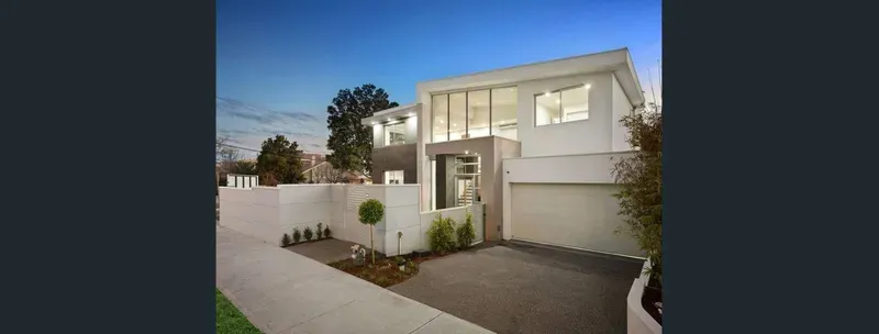 White rendered facade ready for auction campaign, Caulfield Melbourne